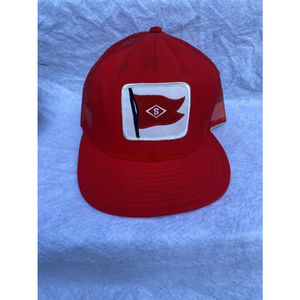 Vintage snap back trucker style hat. One size Red Hat